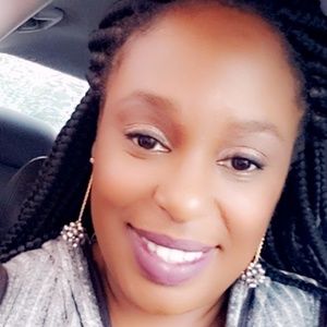 Meet your Posher, Karetha